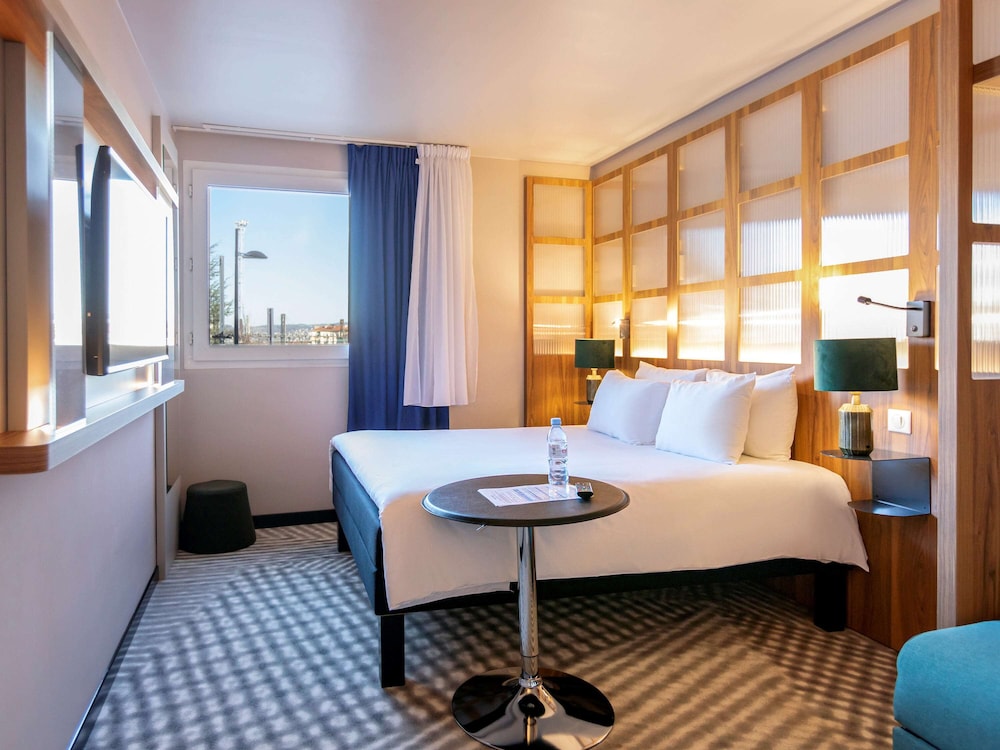 ibis Styles Saint Etienne Gare Chateaucreux 27/65