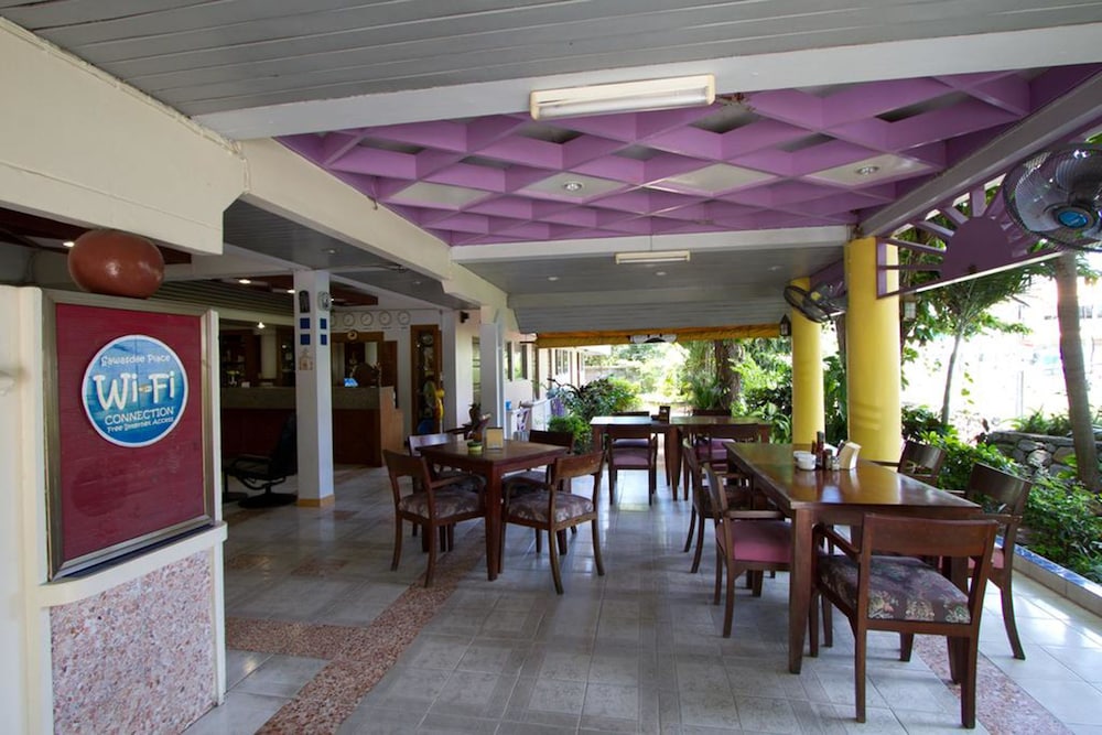 Sawasdee Place Hotel 54/62