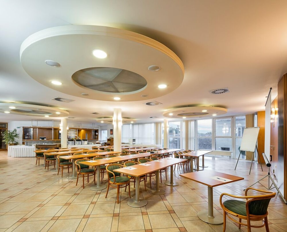 Wine Wellness Hotel Centro 38/47