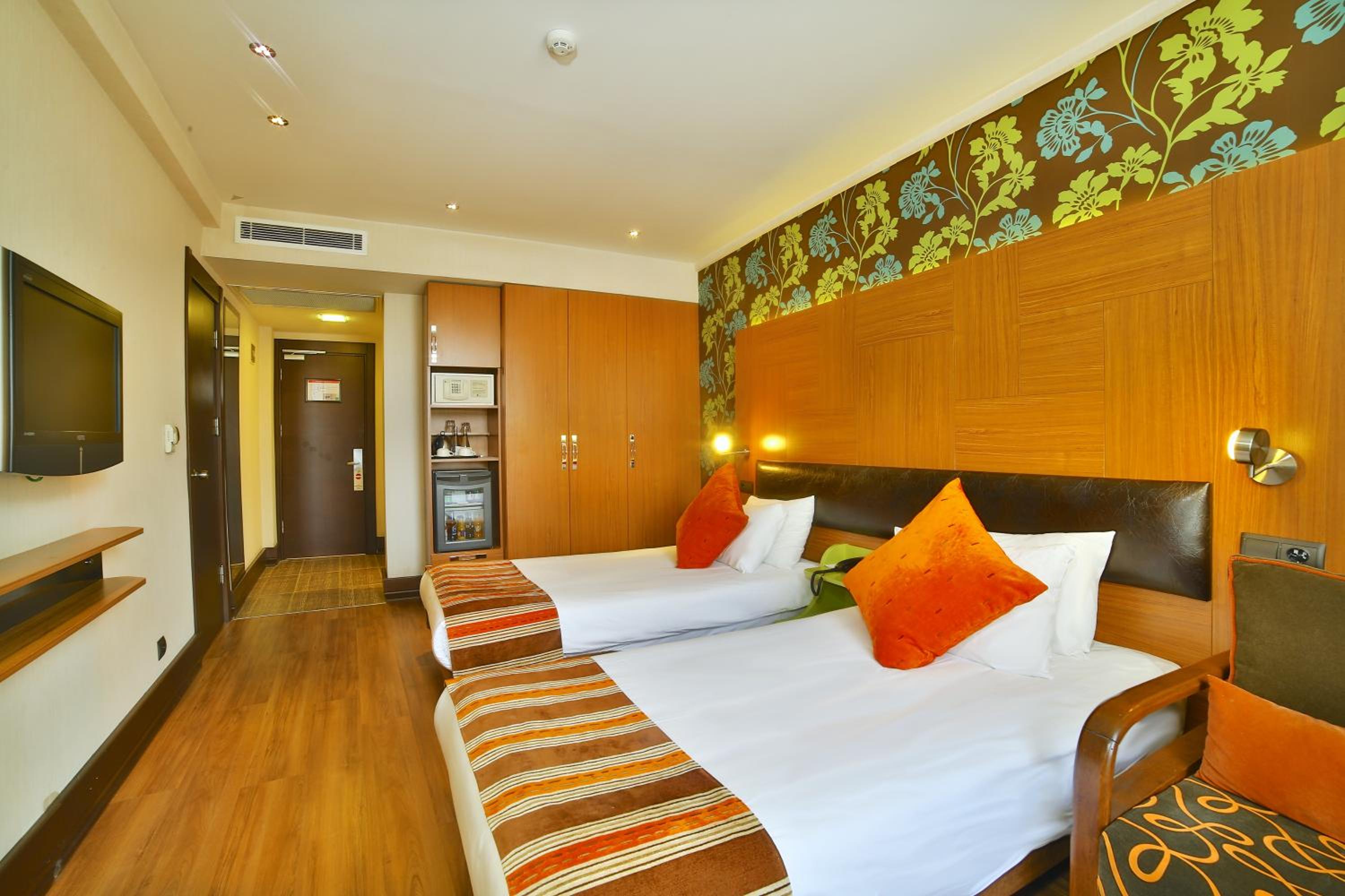 rooms