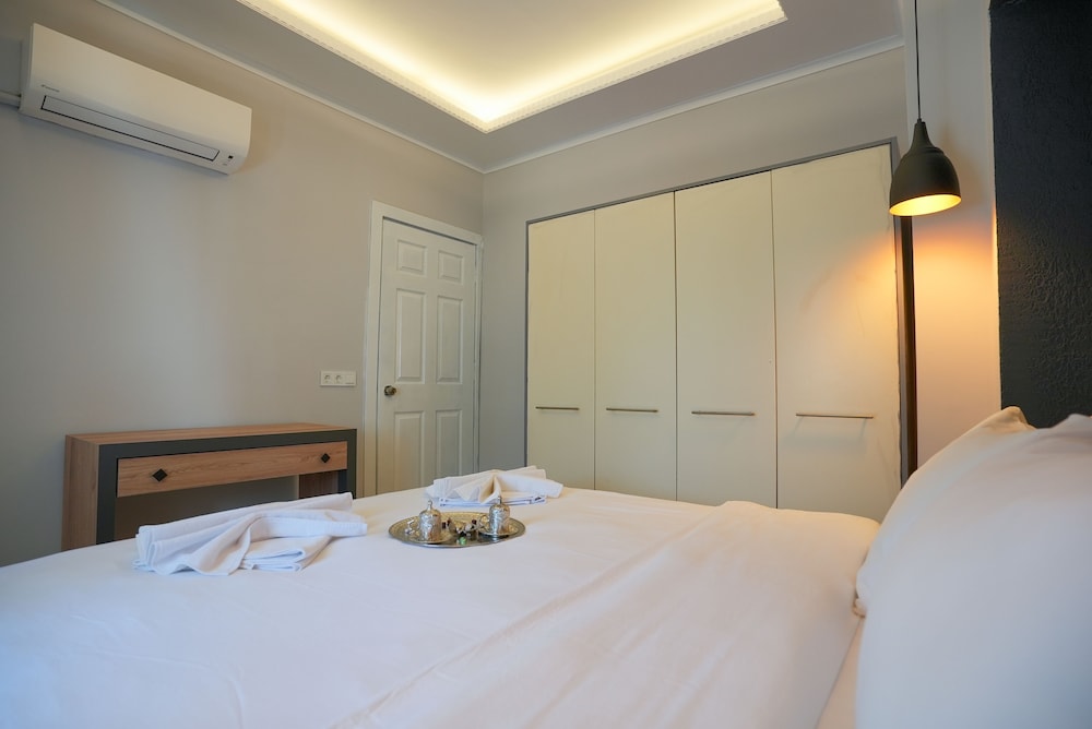 Cekmen Hotel 6/80