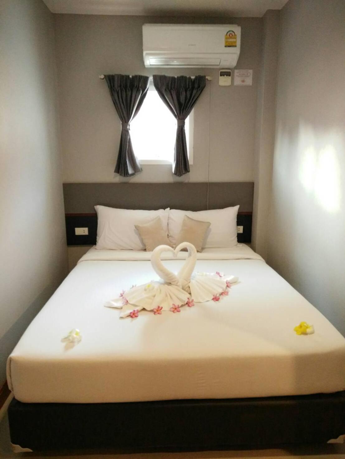 Standard, Double Bed, No Balcony
