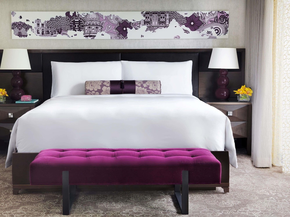 Fairmont, King Bed, Balcony