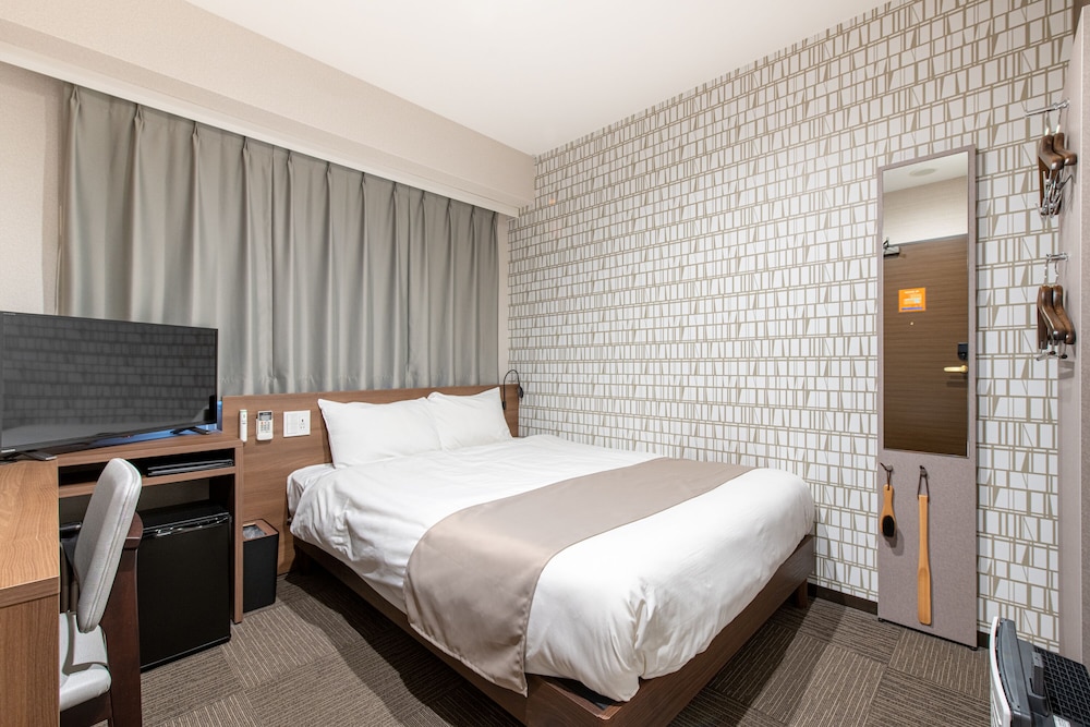 Hotel Sanrriott osakahommachi 26/50