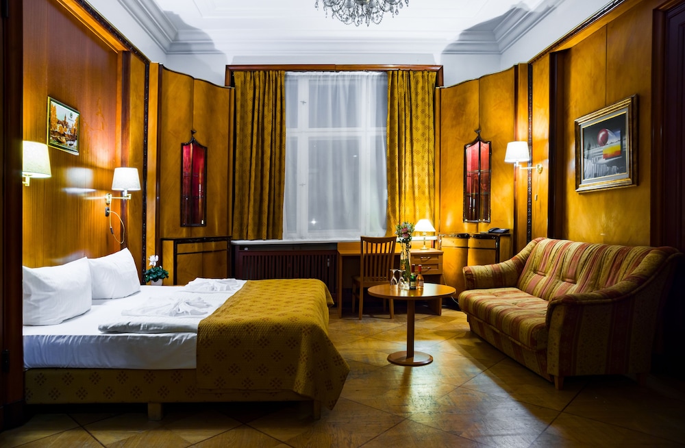 Hotel Aster 20/64
