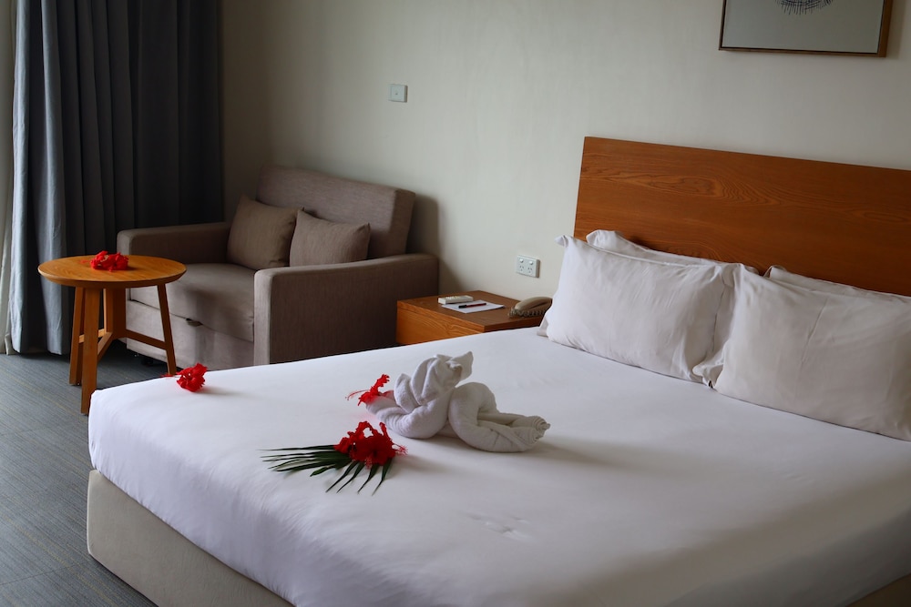 Nalagi Hotel 23/70