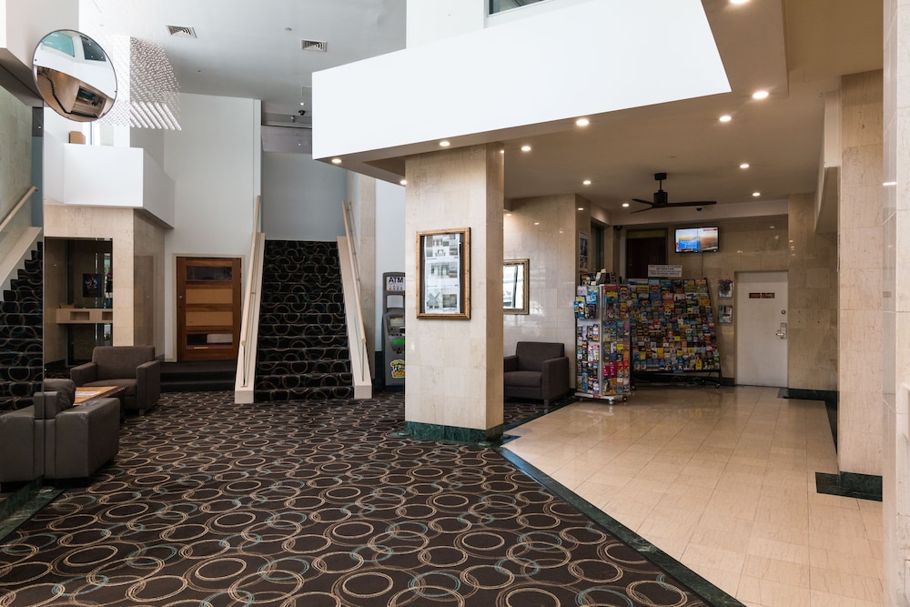 Beachcomber Resort Surfers Paradise 36/38