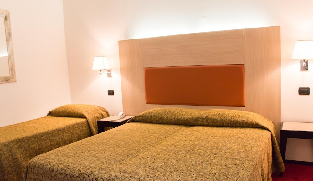 HOTEL FONTANELLE 13/28