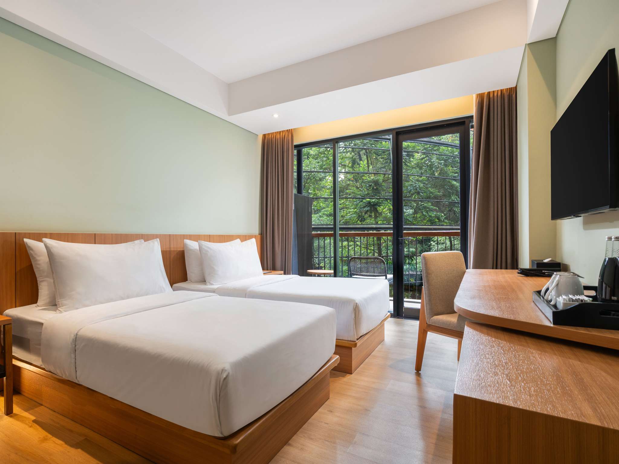 Classic, Twin Beds, Balcony