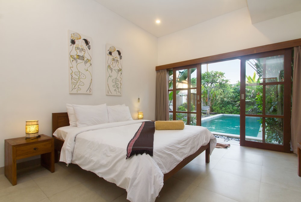 Echo Beach Villa and Apartment 10/65