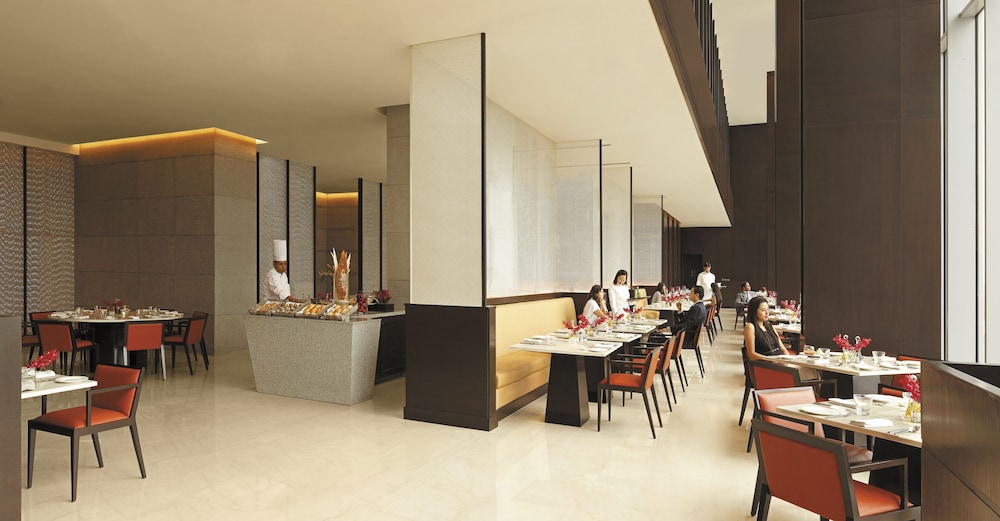 Trident Hyderabad 35/54