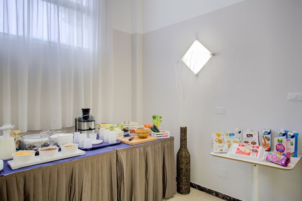 Grazia Hotel 5/58