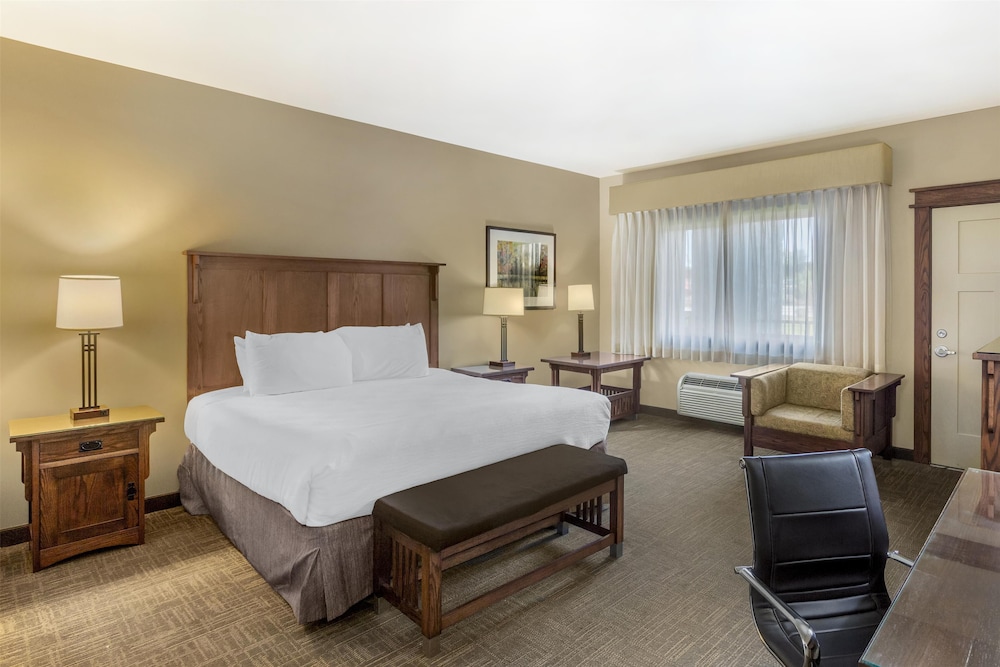 Standard, Queen Bed, Accessible, Best Western Plus High Country Inn 6/10