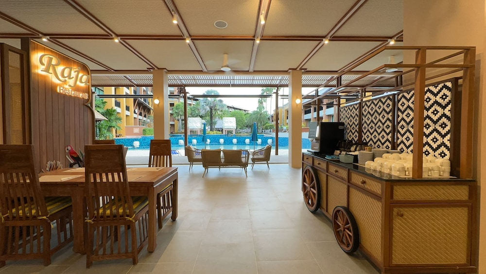 Rawai Palm Beach Resort 41/63
