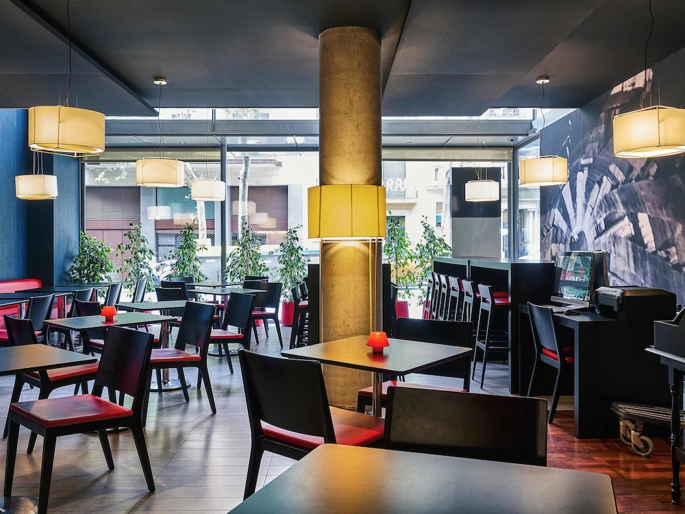 Ibis Barcelona Centro Sagrada Familia 44/70