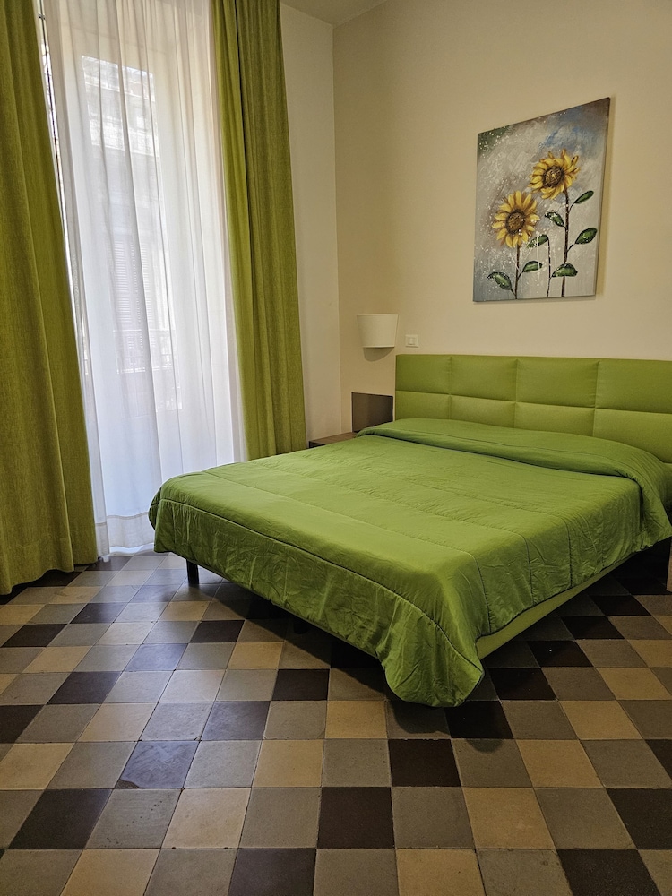 Hotel Etnea 316 15/62