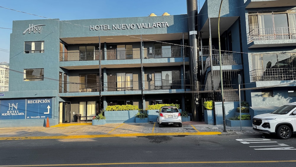 Hotel Nuevo Vallarta 31/37