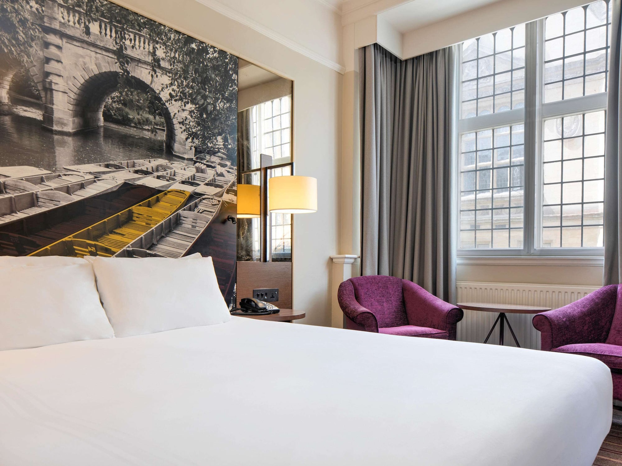 PRIVILEGE, DOUBLE BED