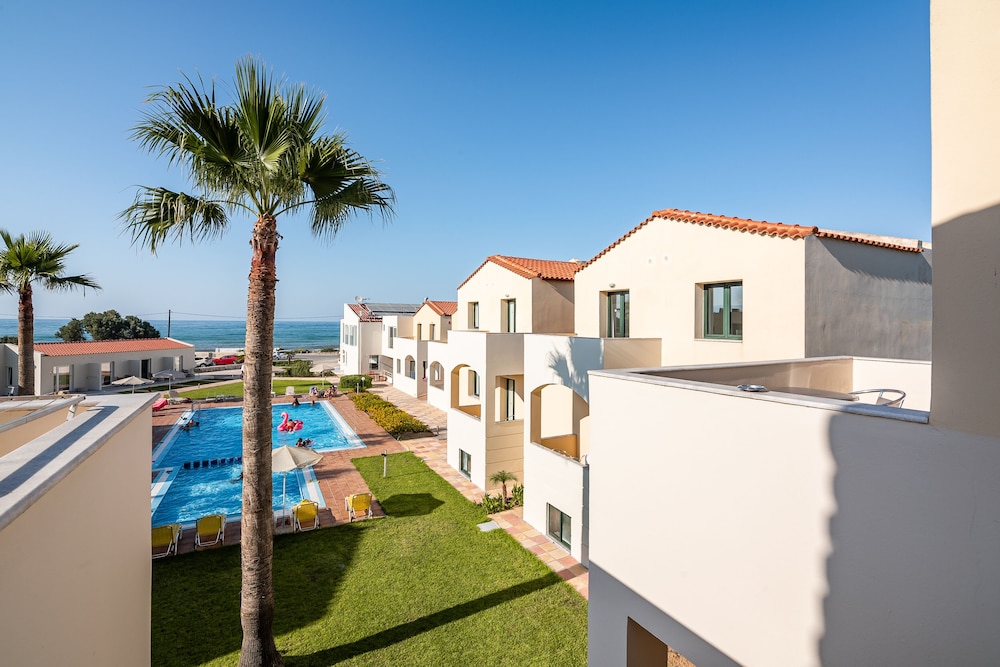 Gt Beach Hotel 42/49