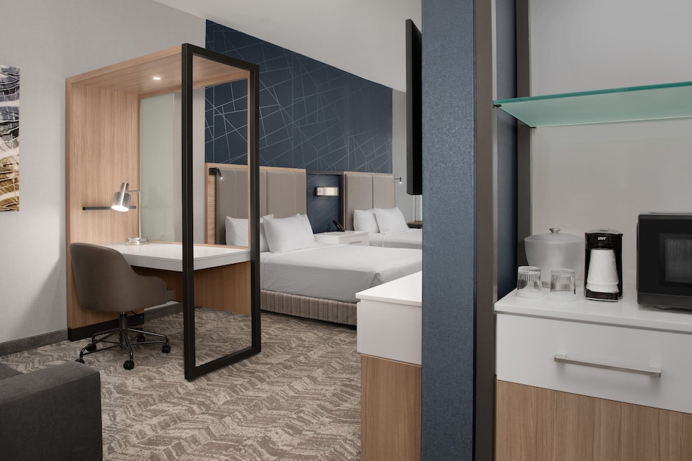 SpringHill Suites by Marriott Fayetteville I 95 15/42