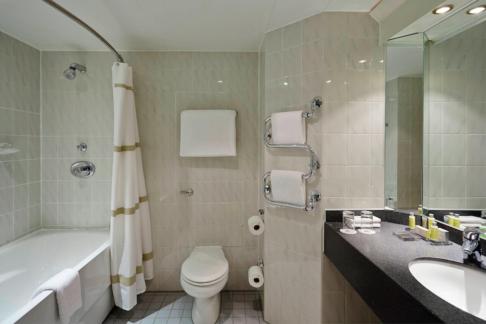 Delta Hotels by Marriott Newcastle Gateshead 6/39