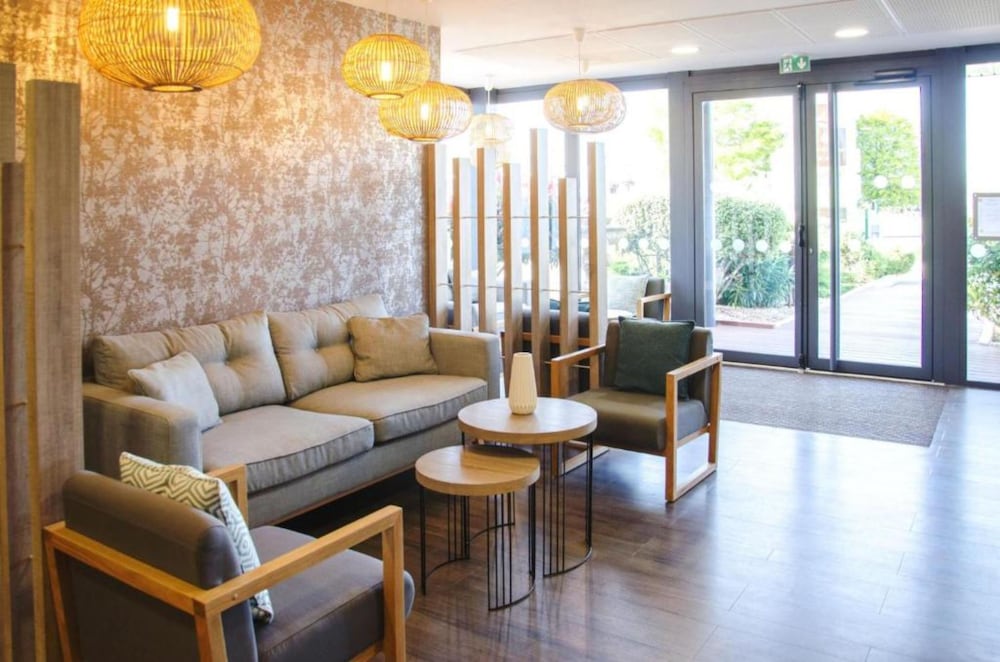 Hotel Le Provencal 42/61