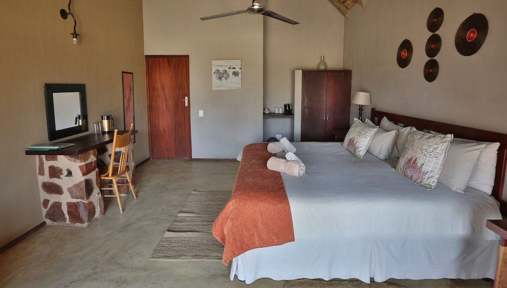 Mangwa Valley Game Lodge 17/50