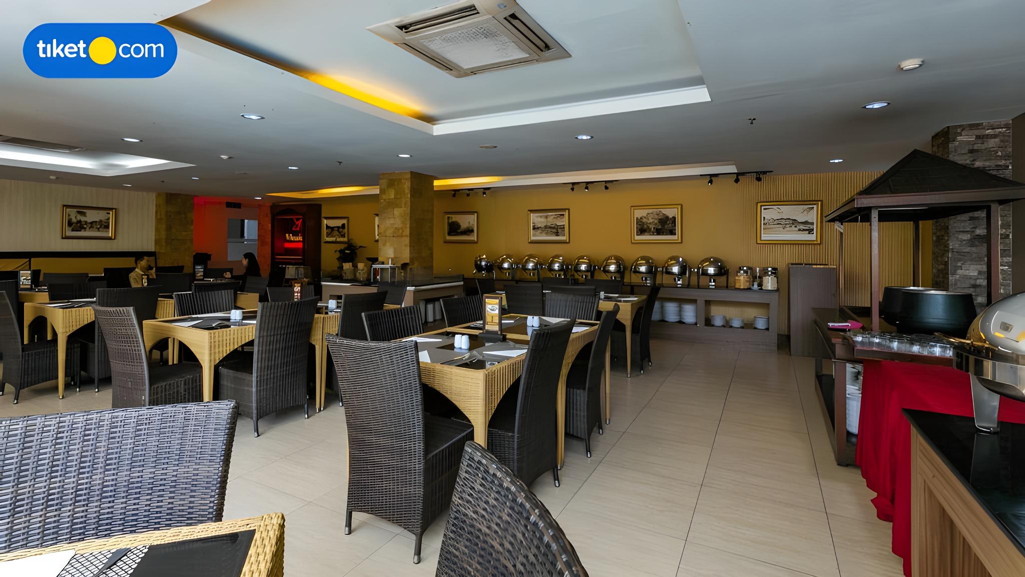 Arjuna Hotel Yogyakarta 24/28