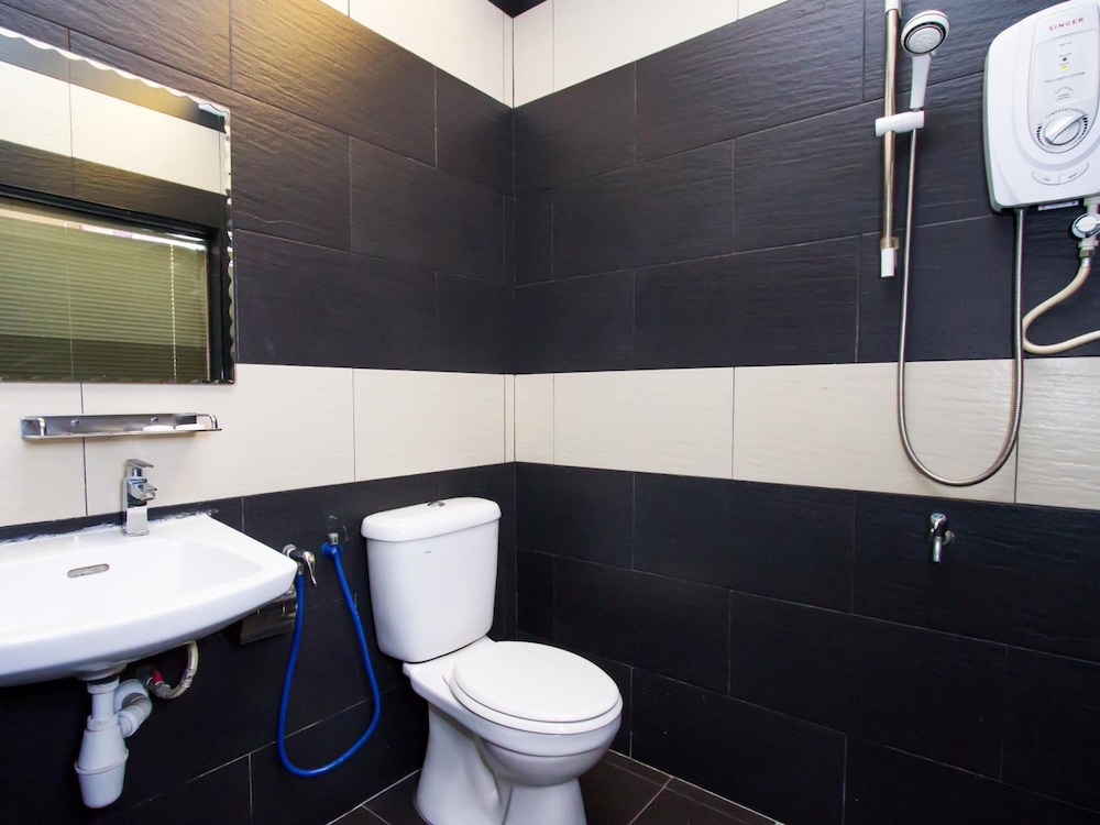 Remember Hotel Batu Pahat 14/47