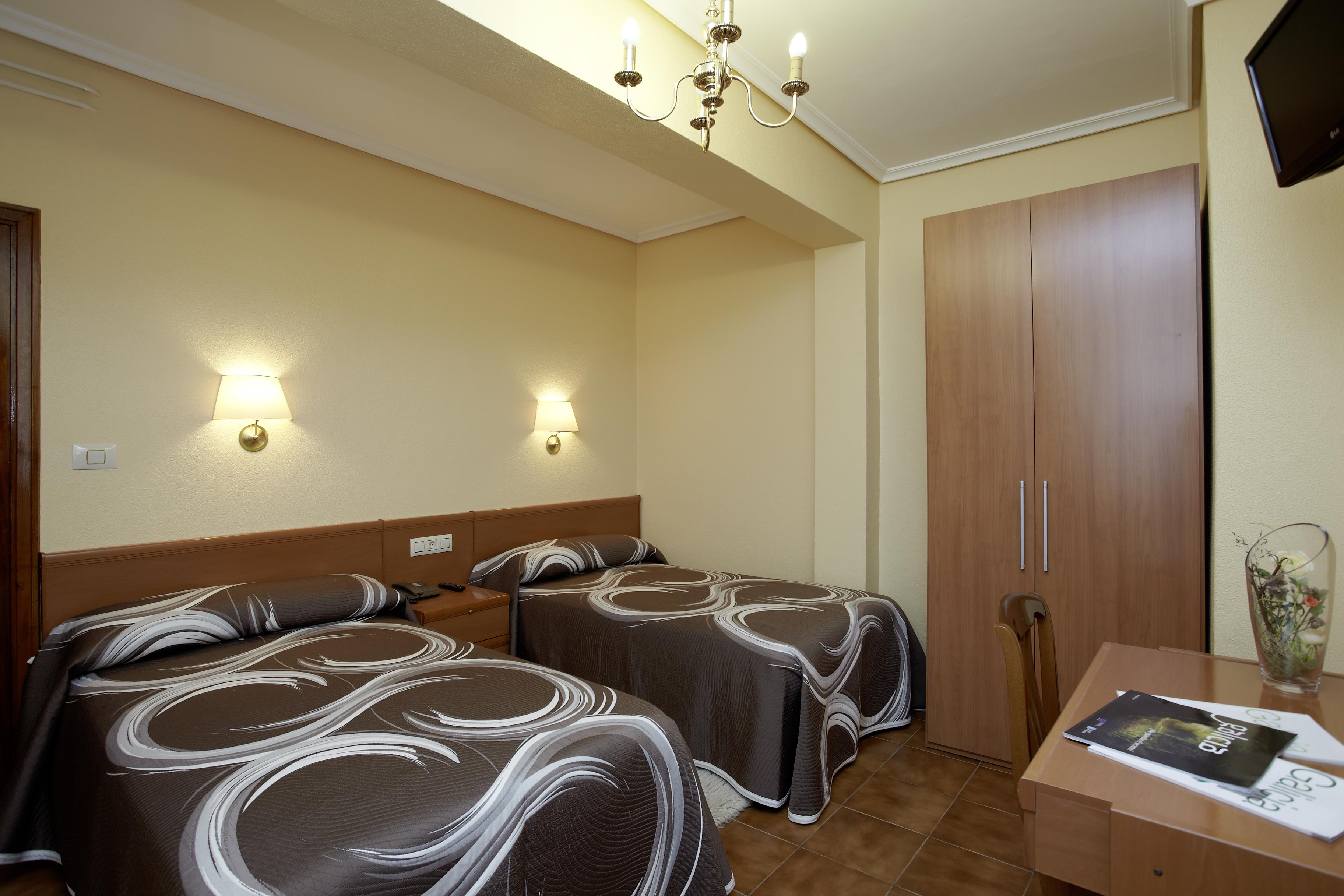 غرفة قياسية بسريرين منفصلين، Hotel Panton 6/10