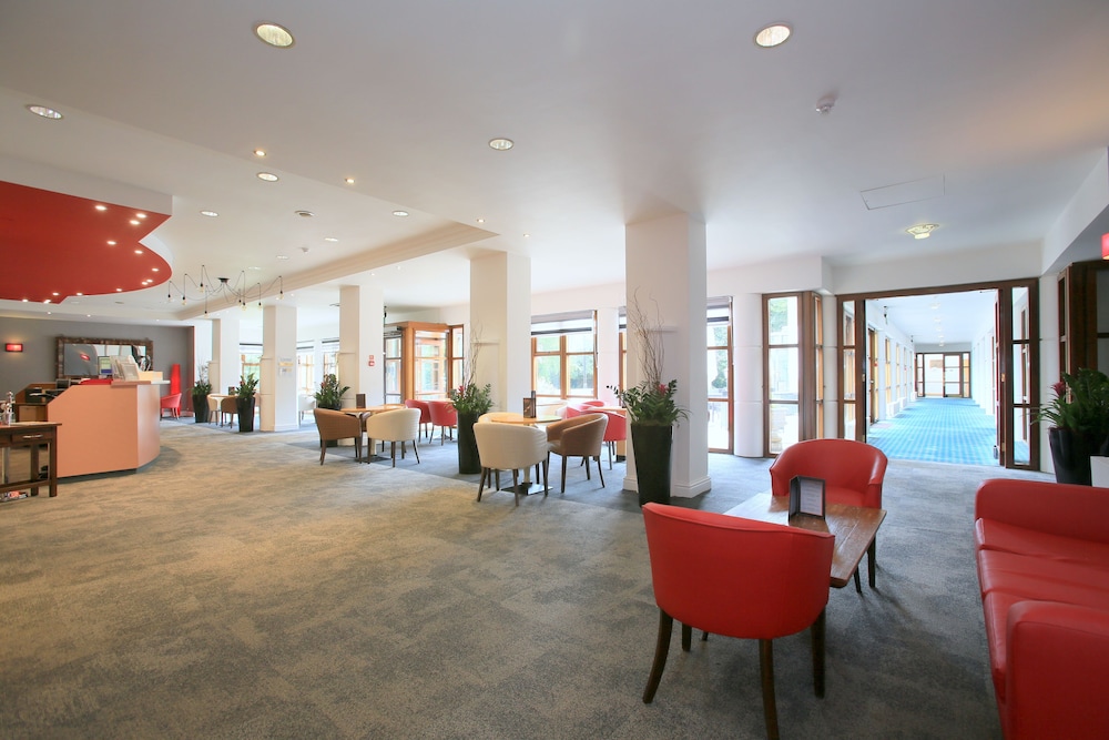 Weetwood Hall 60/64