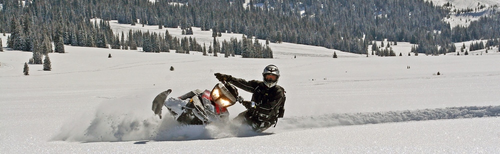 Soda Butte Lodge 22/24