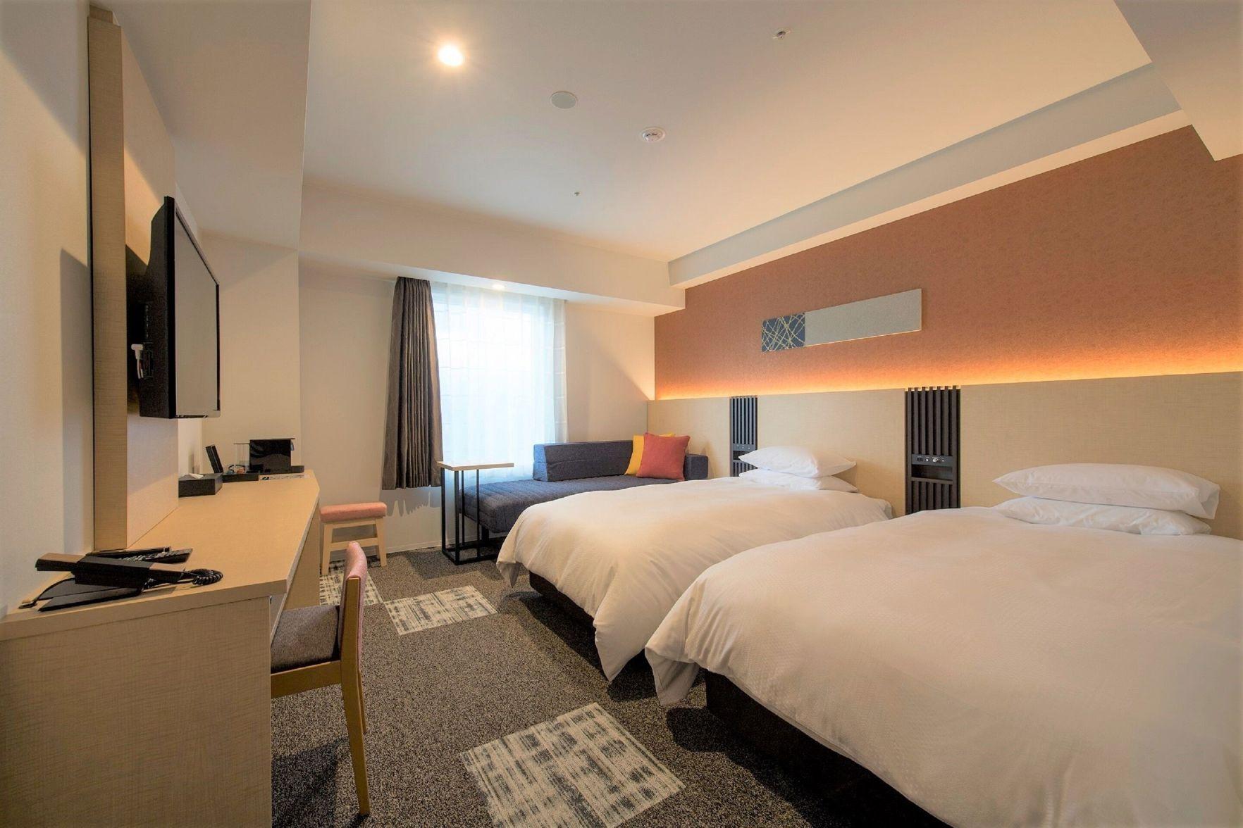 Superior, Single, 2 Double Beds