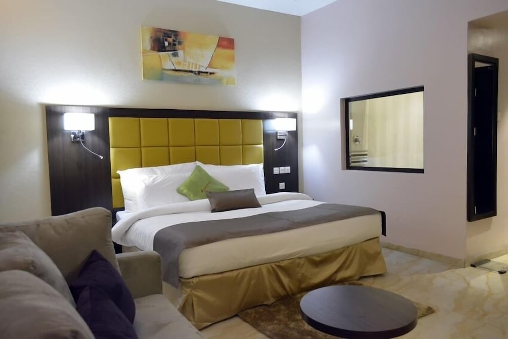 De Santos Hotel Awka 8/32