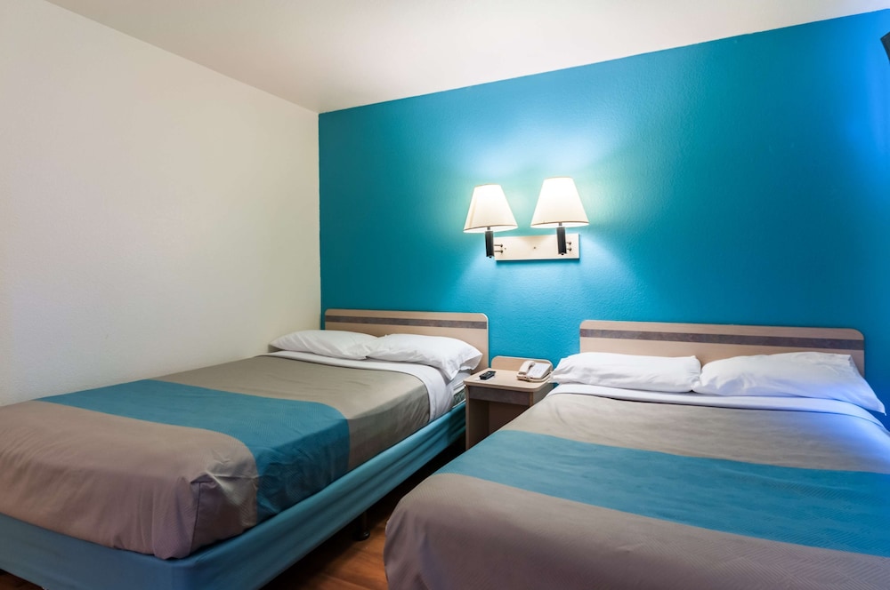 Motel6 Green River, UT 28/43