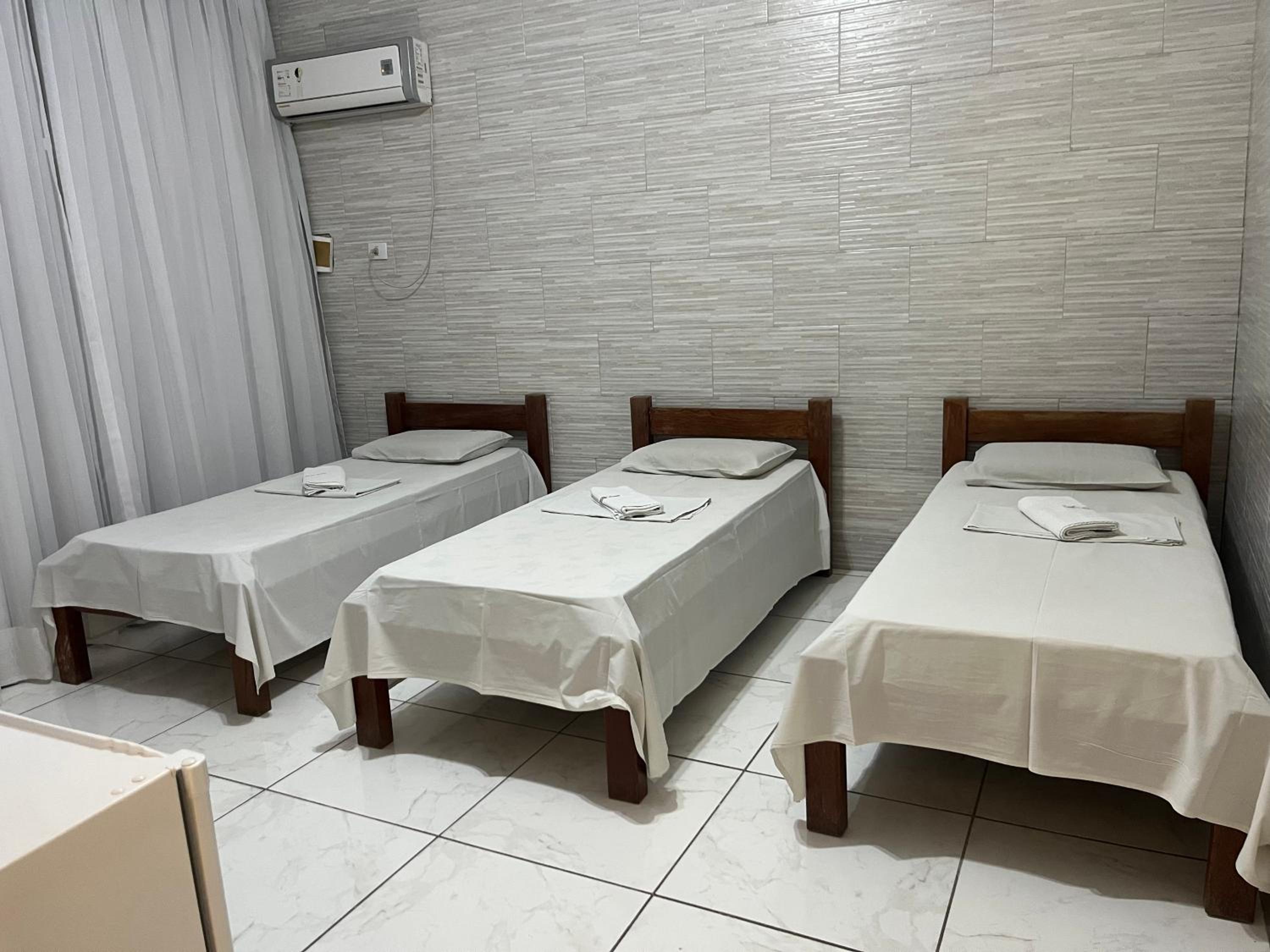 River Class Hotel 28/50