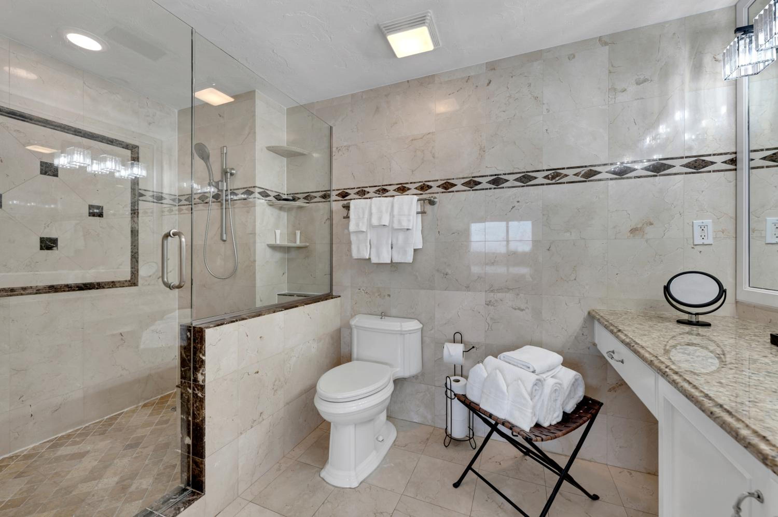 Penthouse Suite