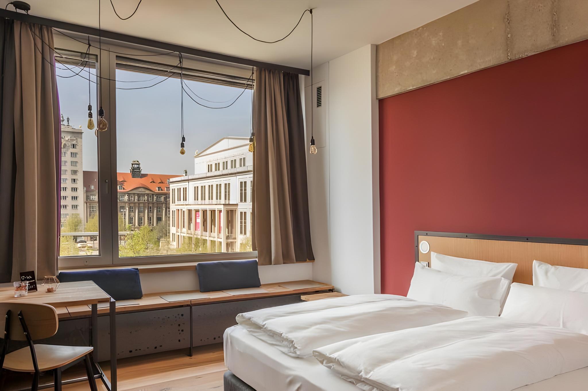 Loft, Studio, Suite, Apartment, King Bed