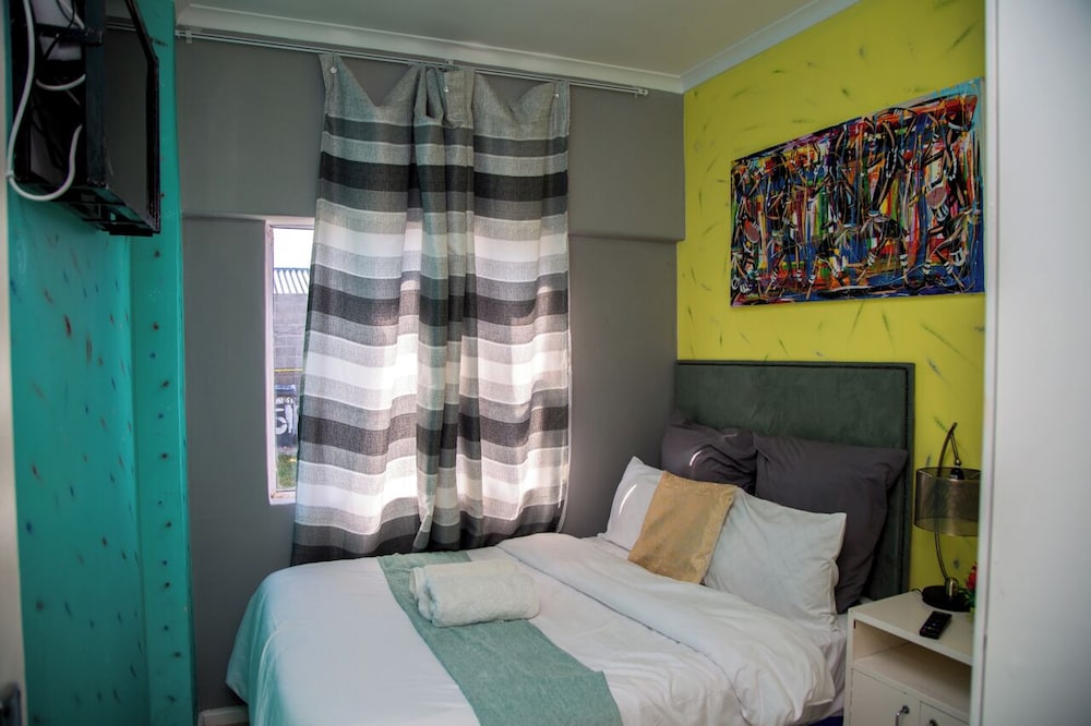 ANNEX LODGE & SPA 27/50