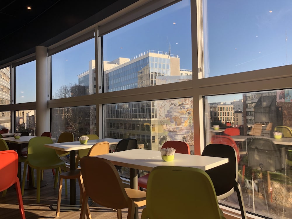 Ibis Budget Paris Porte De Montreuil 51/57