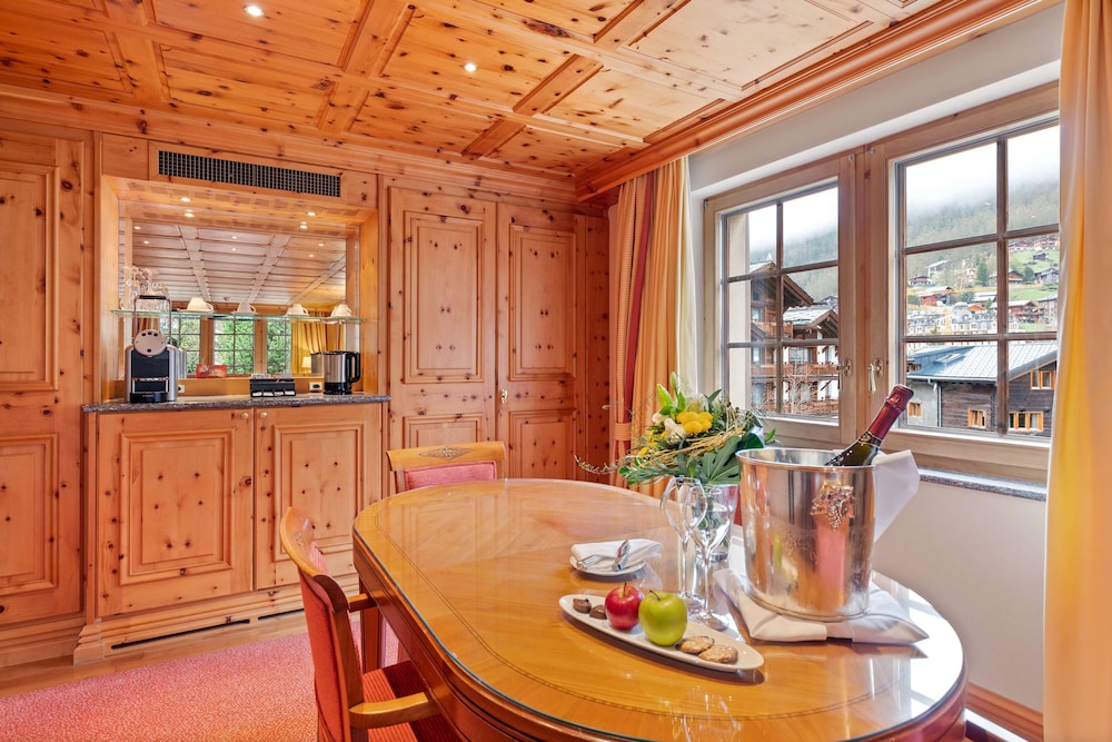 Grand Hotel Zermatterhof 37/50