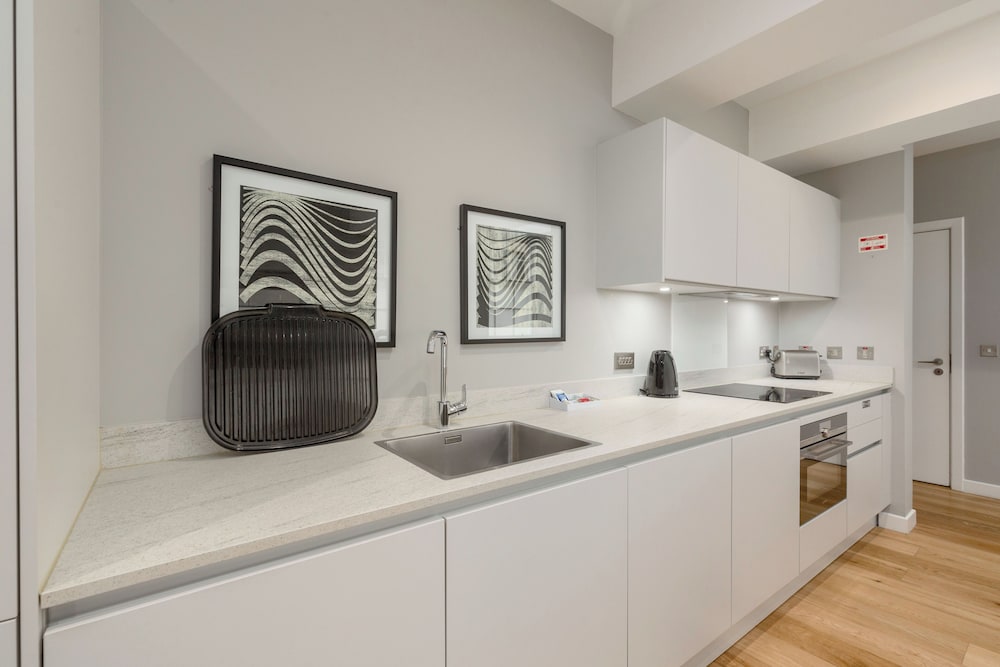 Destiny Scotland Apartments At Canning Street Lane 2/44