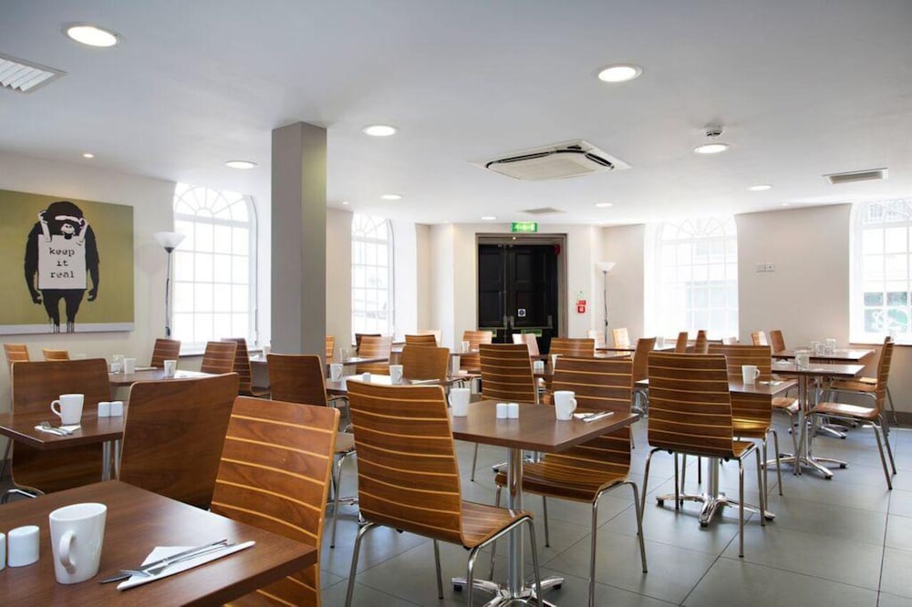 Britannia Study Hotel 57/66
