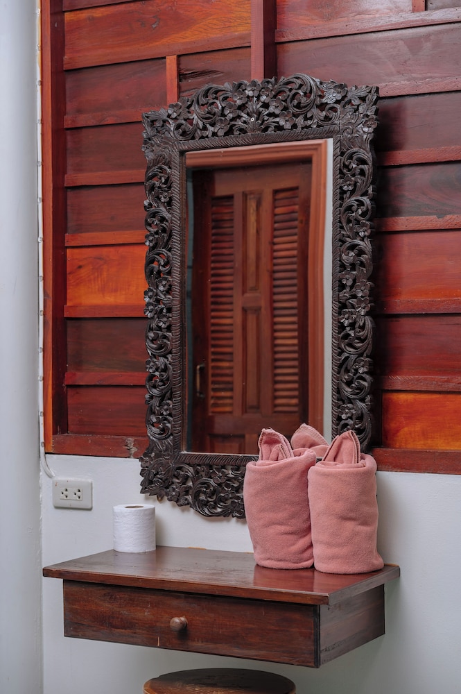 Pongphen Guesthouse photo2