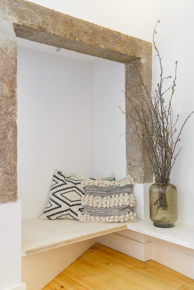 Dona Graca Lisbon Apartments 48/50