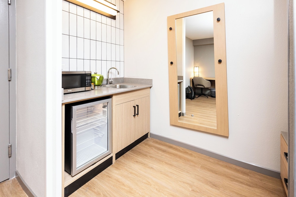 Hyatt Place Greenville/Haywood 16/58