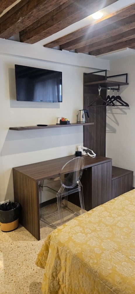 Hotel Adriatico 47/54