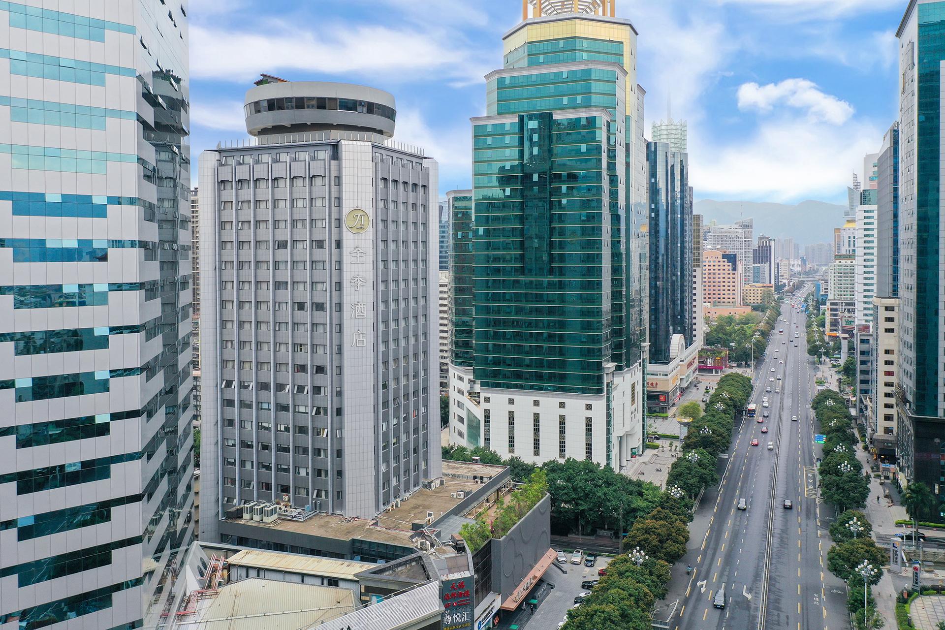 JI Hotel (Fuzhou North Railway Station Area Wusi Road) 3/26
