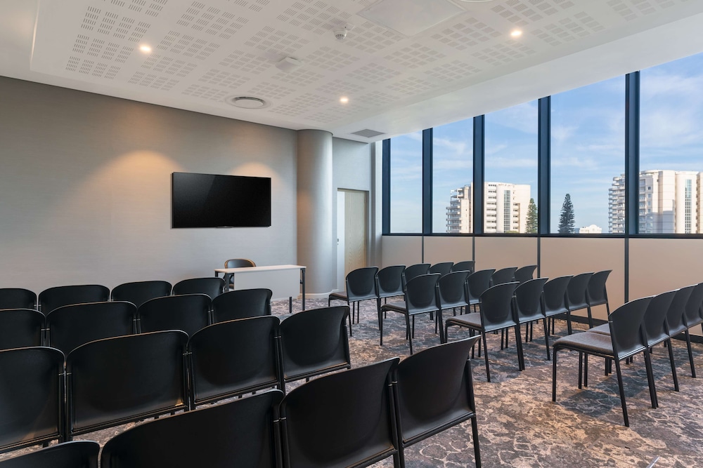 Radisson Blu Hotel, Durban Umhlanga 40/50