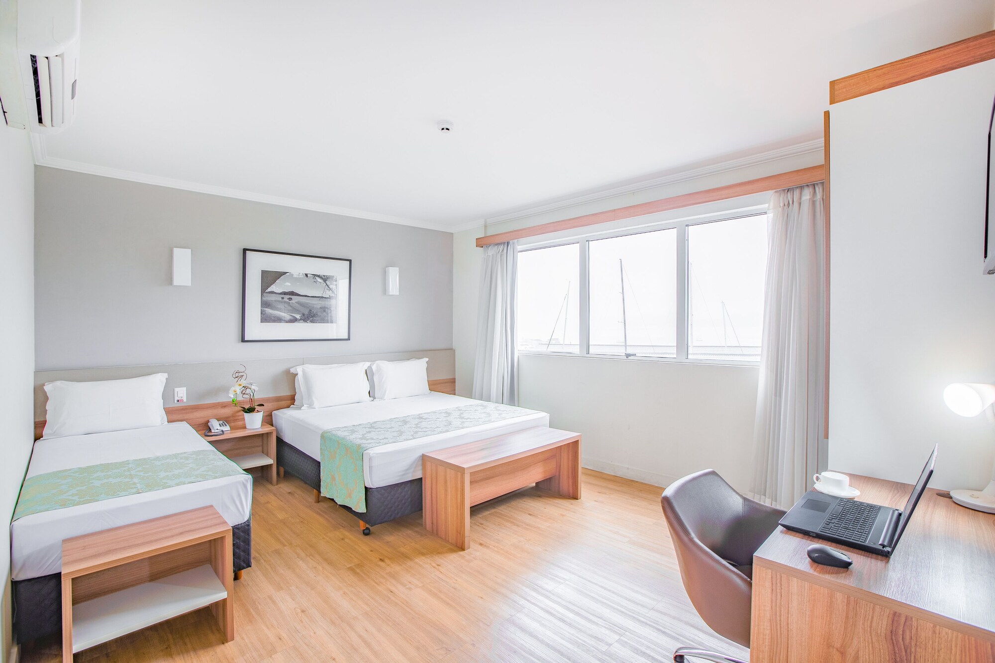 DELUXE, SUITE, OCEAN VIEW